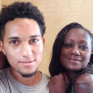 Meet your Posher, Alea